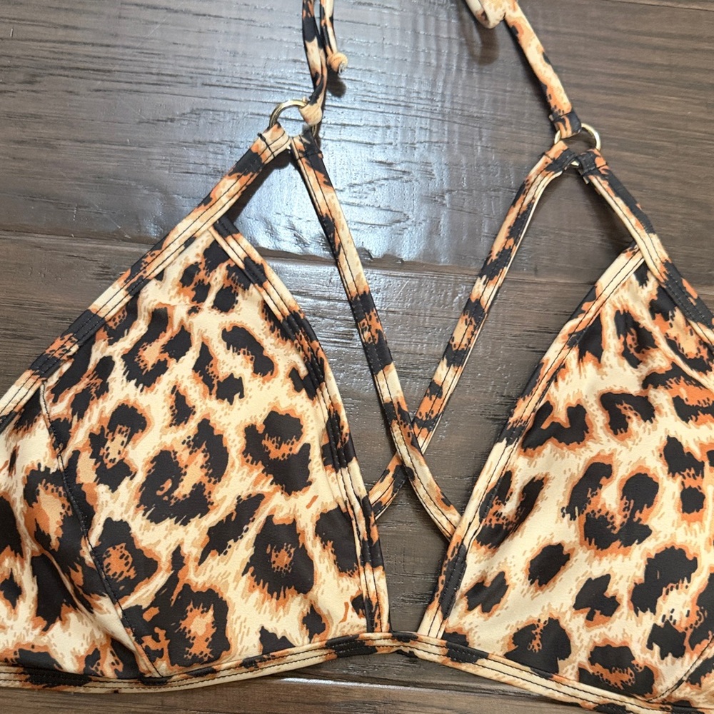 Violate the dress code bikini top Leopard Print Triangle - Picture 5 of 10
